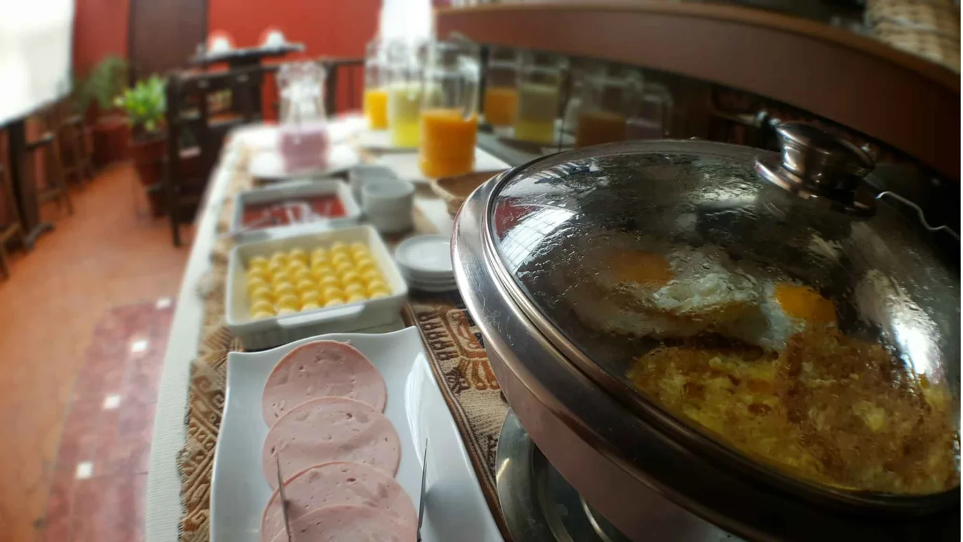 Desayuno buffet de Killa House